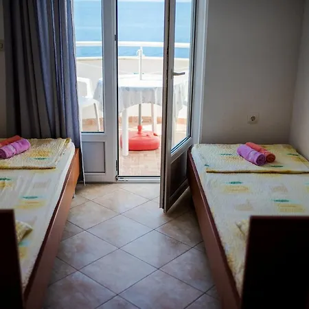 By The Sea - Makarska - 20243 Apartmán
